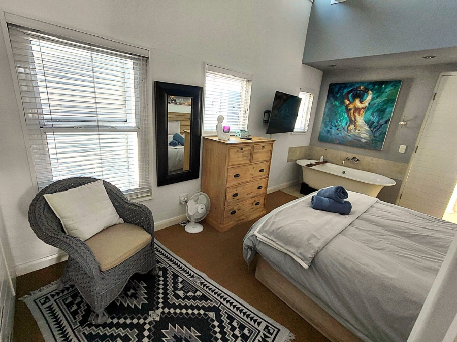 1 Bedroom Property for Sale in Thesen Islands Western Cape